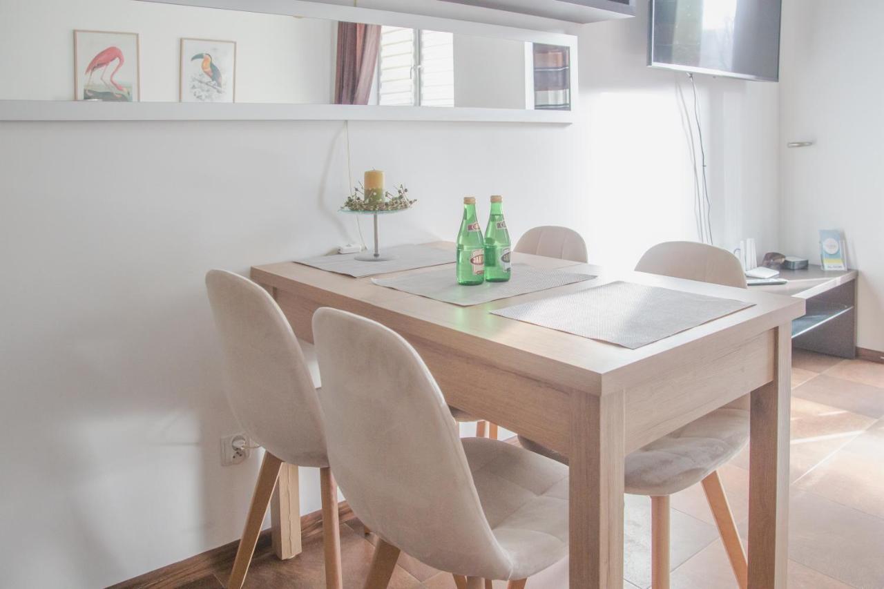 Apartment Al-dom Poleska 4d, 600 M Do Plazy W Spokojnej Okolicy *